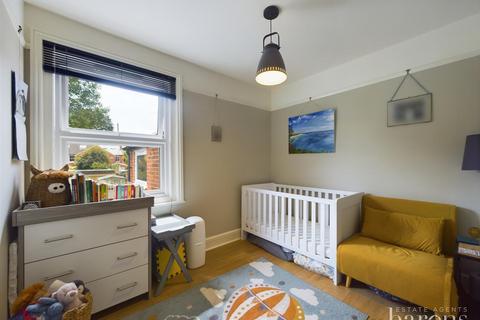 8a Beaconsfield Road, Basingstoke, RG21 3DP