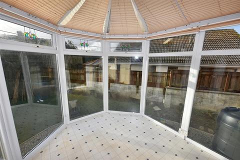 4 Barlowena, Camborne, TR14 7RP