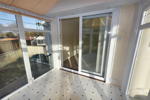 4 Barlowena, Camborne, TR14 7RP