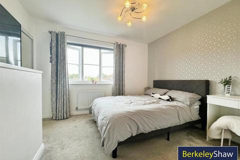 18 Atherton Drive, Prescot, L35 7AG