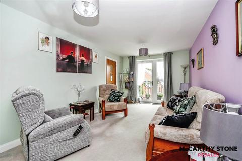 1 bedroom apartment for sale, High View, Bedford