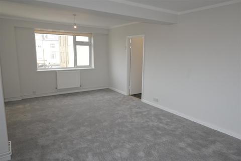 2 bedroom flat for sale, Coombe Lea, Grand Avenue, Hove