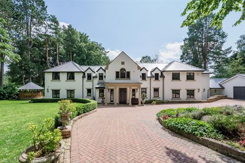 5 bedroom detached house for sale, Chelford Road, Prestbury