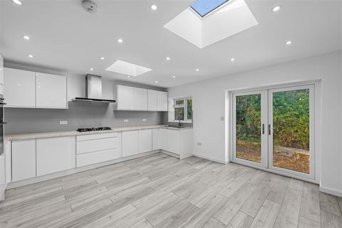 64 Wills Crescent, Whitton, Hounslow, TW3 2JB