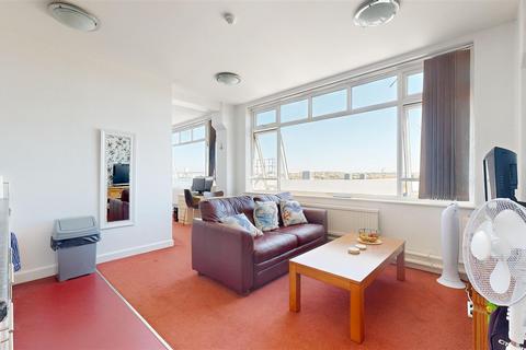 1 bedroom flat for sale, Maritime House, Portland