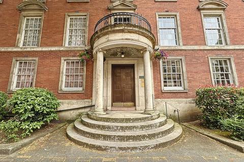 undefined, Westgate Street, Cardiff, CF10