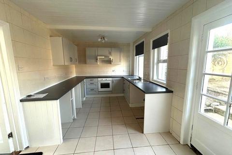 2 bedroom house to rent, Camperdown Street, Bexhill on Sea