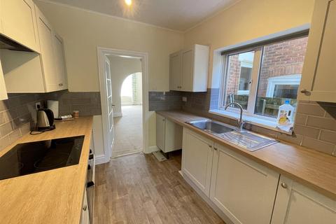 2 bedroom terraced house for sale, Hamilton Road, Salisbury SP1