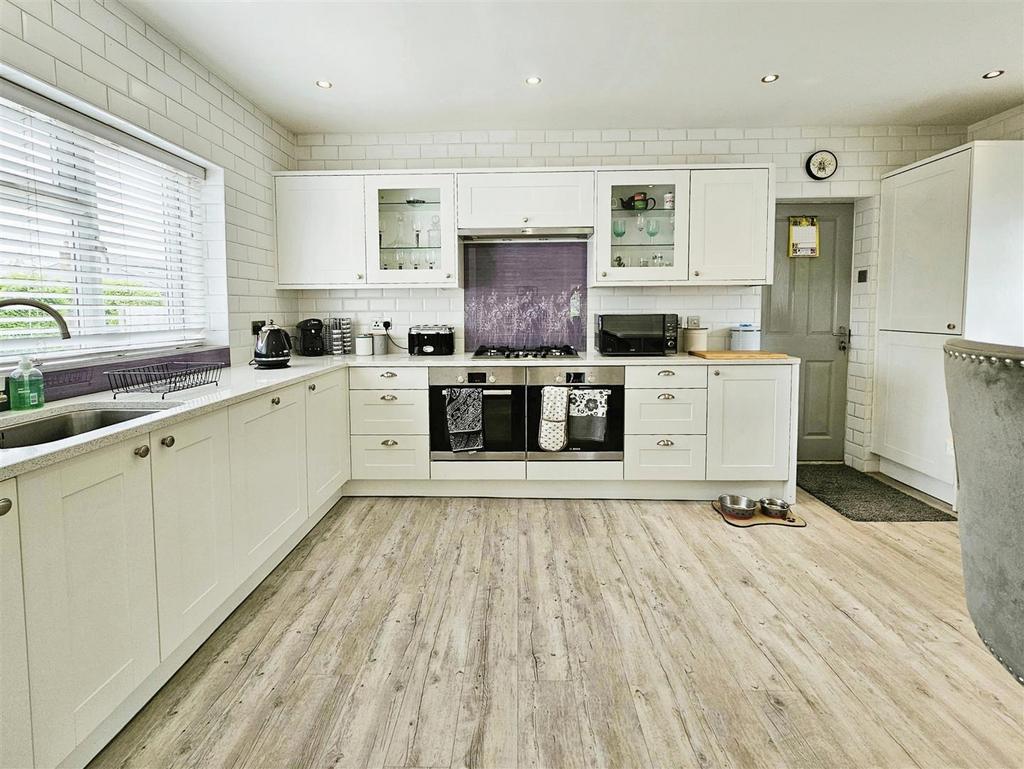 Breakfast Kitchen