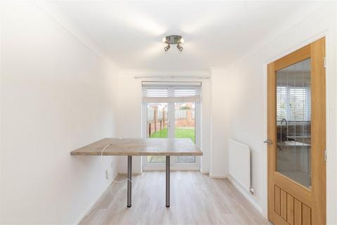 47 Bluebell Close, Gateshead, NE9 6RH