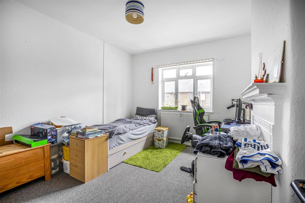 James Anderson-26 huntingfield road-sw15 5he  2 .j