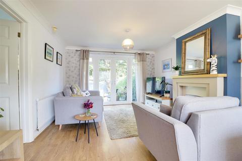 25 Dalesway, Kirk Ella, Hull, HU10 7NE