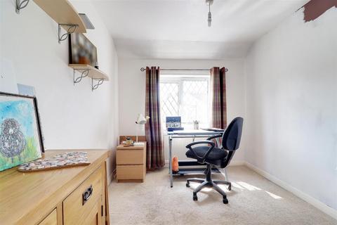 25 Dalesway, Kirk Ella, Hull, HU10 7NE