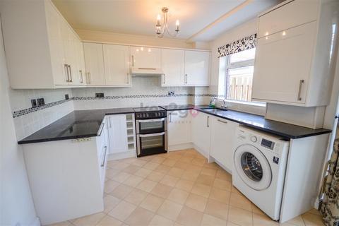 3 bedroom detached house for sale, Mosborough Hall Drive, Halfway, Sheffield, S20