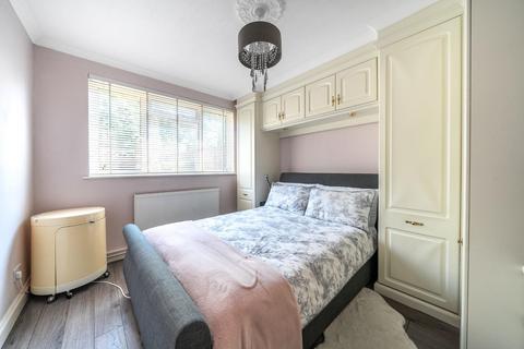 Flat 1, Eileen Court Hillview Road, Chislehurst, BR7 6DT