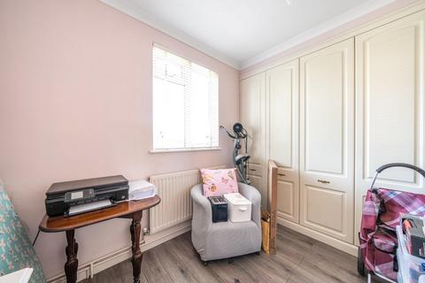 Flat 1, Eileen Court Hillview Road, Chislehurst, BR7 6DT