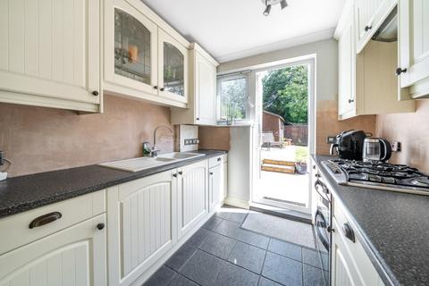 Flat 1, Eileen Court Hillview Road, Chislehurst, BR7 6DT