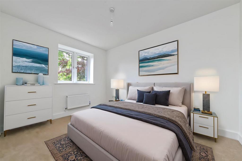 4 Oakview Gardens-29 - Bedroom - Standard - 1.jpg