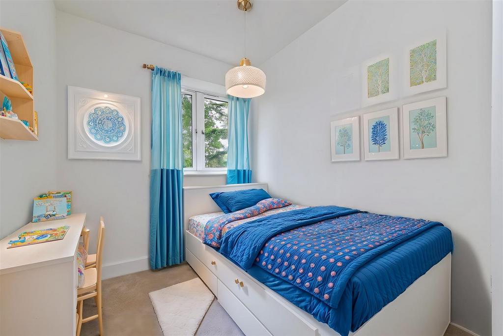 4 Oakview Gardens-30 - Kids Room - Standard - 5.jpg