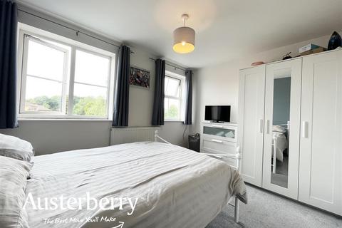 17 Blandford Close, Longton, Stoke-on-trent, ST3 1ES