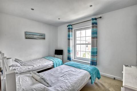 undefined, Badger Way, Camber