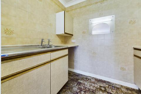 1 bedroom apartment for sale, Grosvenor Crescent, Scarborough YO11