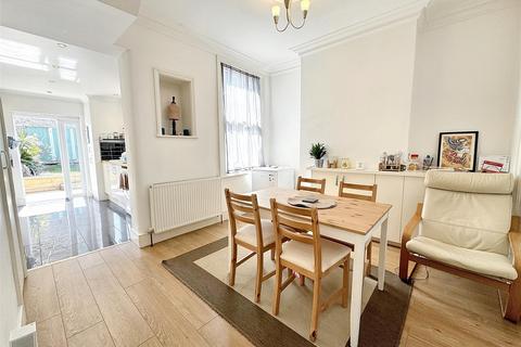 85 Ramsay Road, London, E7 9EN