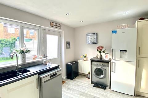 73 Foxcroft Drive, Brighouse, HD6 3PH