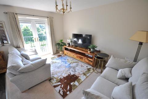 40 Dunstan Drive, Thorne, Doncaster, DN8 5UQ