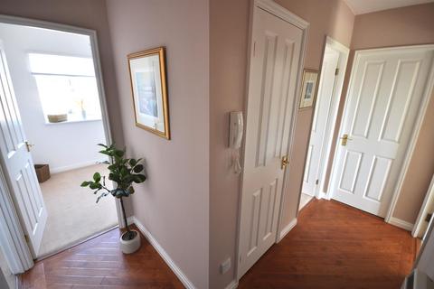 40 Dunstan Drive, Thorne, Doncaster, DN8 5UQ