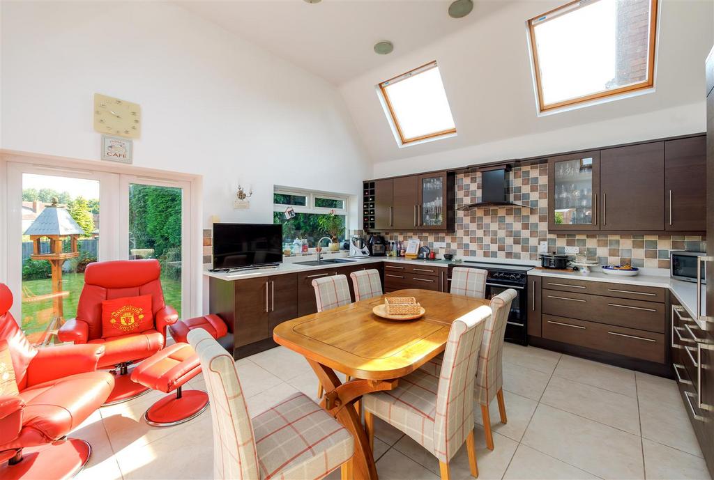 Kitchen 1.1 1 N9 A5342-Enhanced-NR.jpg