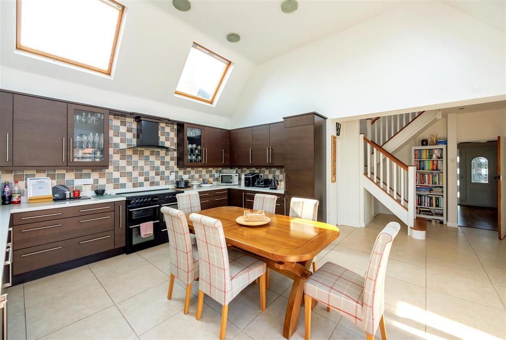 Kitchen 1.2 1 N9 A5360-Enhanced-NR.jpg