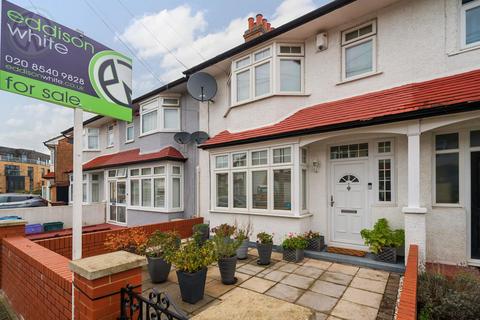 4 bedroom terraced house for sale, North Gardens, Colliers Wood SW19