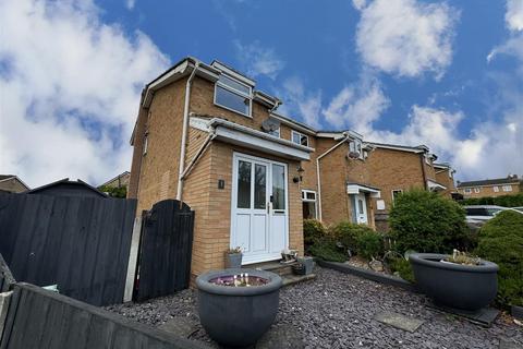 Snailsden Way, Staincross S75 6EE