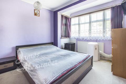 3 bedroom terraced house for sale, Galpins Road, Thornton Heath