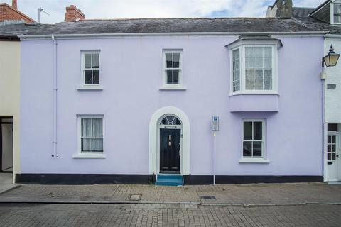 4 bedroom house for sale, Lower Frog Street, Tenby