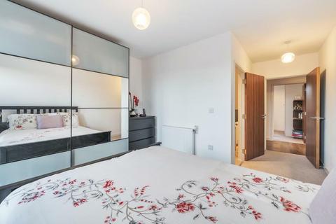 2 bedroom flat for sale, Earlswood Court, Lacey Drive, Edgware HA8