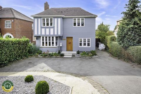 206 Tickhill Road, Doncaster, DN4 8QS