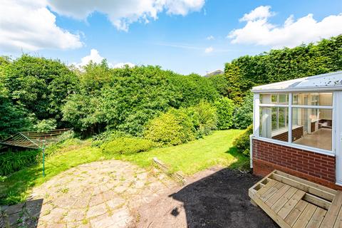 2 Royal Oak Drive, Bishops Wood, Stafford, ST19 9AN