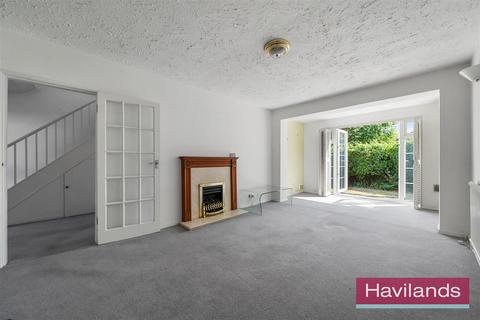 3 bedroom detached house for sale, Lowther Drive, Oakwood, Enfield