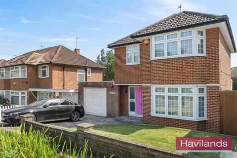 3 bedroom detached house for sale, Lowther Drive, Oakwood, Enfield