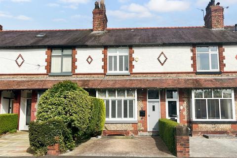 3 bedroom terraced house for sale, Avon Road, Hale, Altrincham