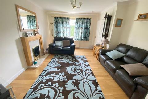 3 bedroom semi-detached house for sale, Langdale Close, Macclesfield