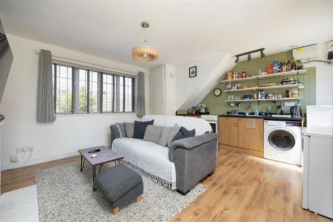 1 bedroom terraced house for sale, Roundstone Street, Trowbridge