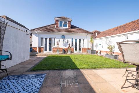 4 bedroom detached house for sale, Kingswell Road, Bournemouth BH10