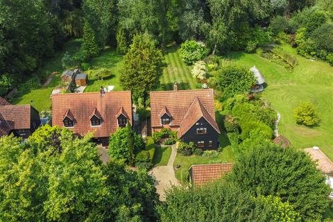 undefined, Back Lane, Ipswich IP7