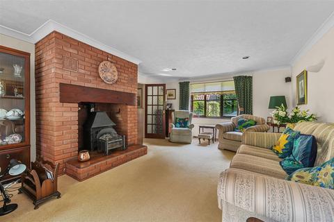 undefined, Back Lane, Ipswich IP7