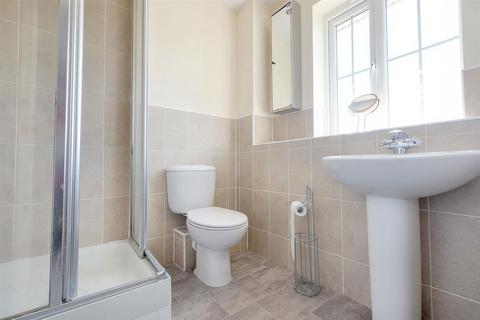 31 James Drive, Calverton, Nottingham, NG14 6RJ