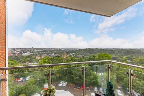 2 bedroom flat for sale, Richmond Hill Drive, Bournemouth BH2