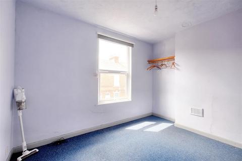 2 bedroom terraced house for sale, Falcon Grove, Nottingham